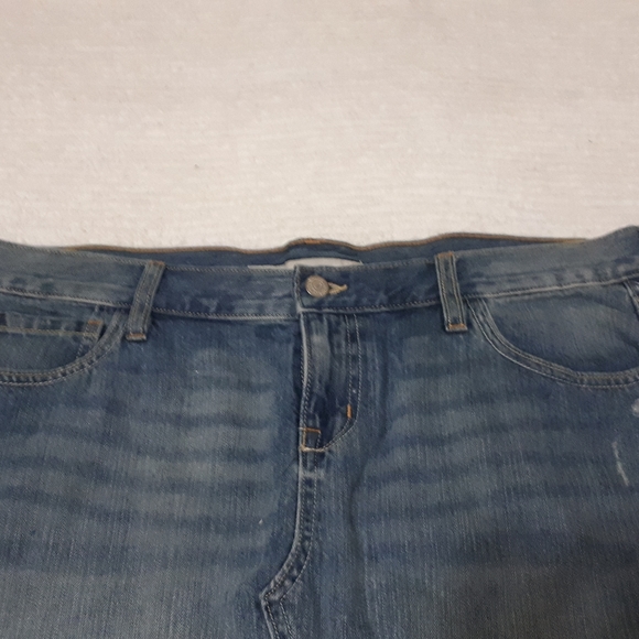Old Navy Raw Edge Short Jean Skirt - Picture 3 of 6